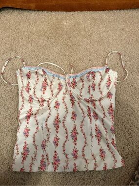 Edikted White Floral Lace-Up Corset Top